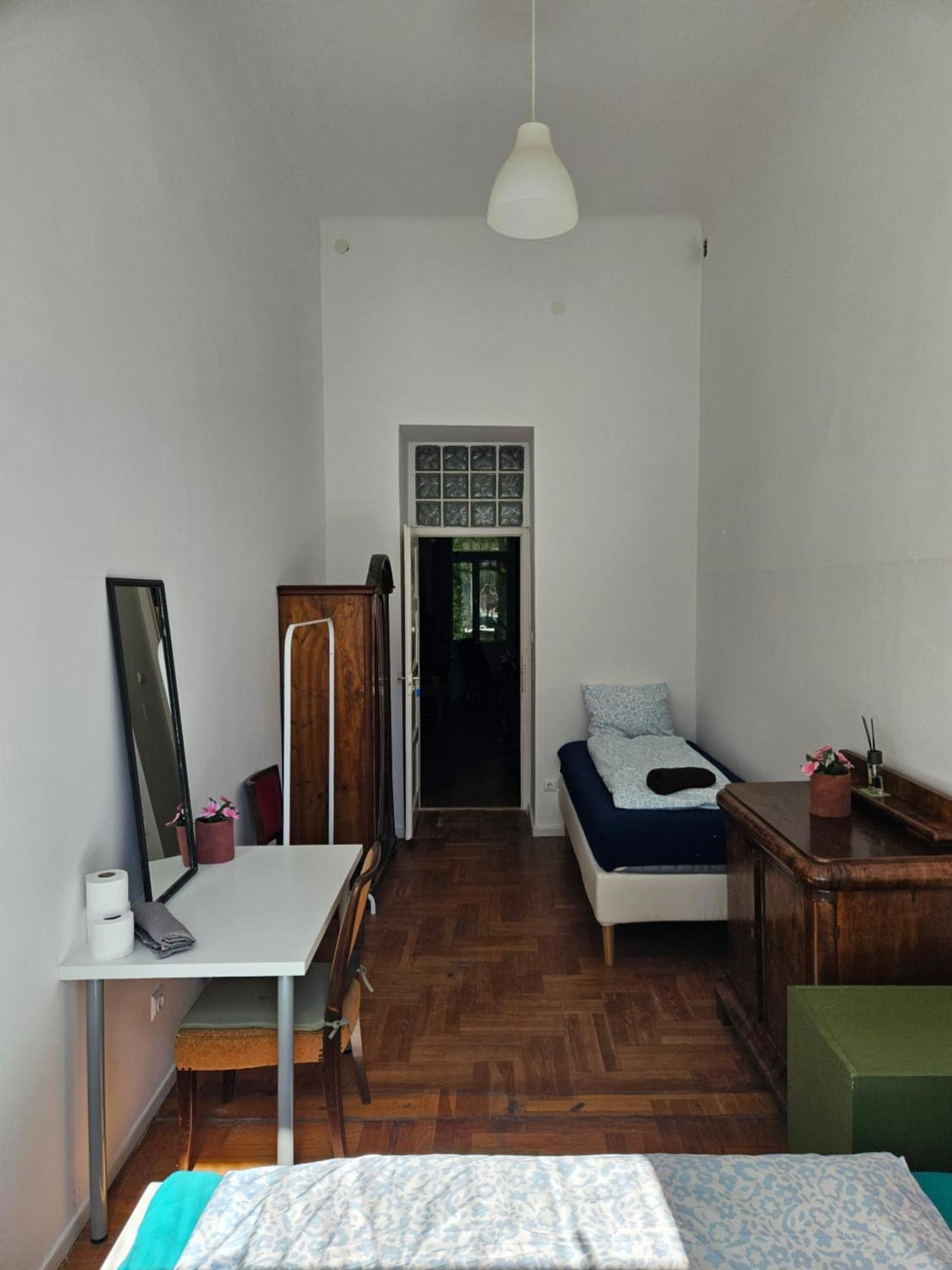 Ligeti Ruin * Budapest